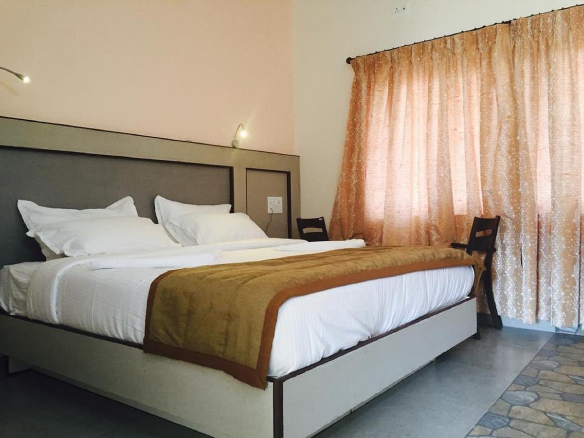Silverline Retreat Hotel 科利希尔斯 外观 照片