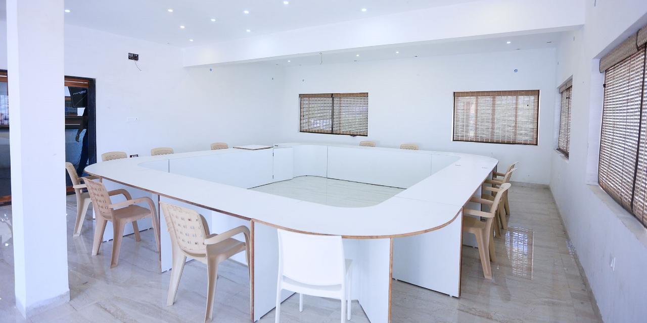 Silverline Retreat Hotel 科利希尔斯 外观 照片