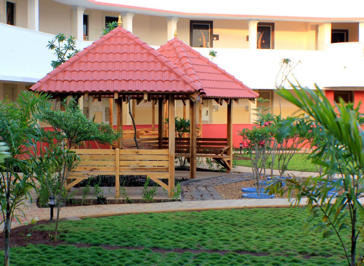 Silverline Retreat Hotel 科利希尔斯 外观 照片